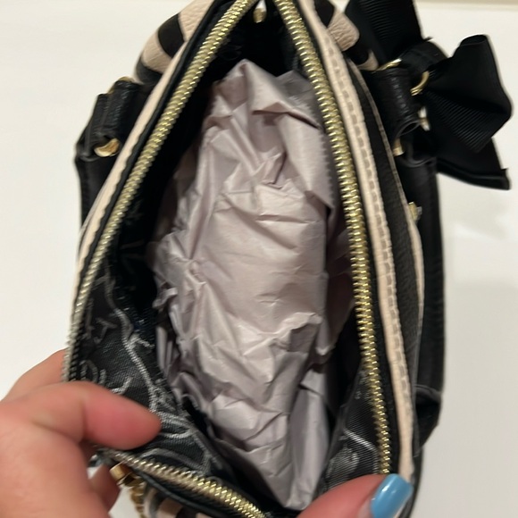 Betsey Johnson Tophandle Striped Black and Tan  Minibag Crossbody - Picture 7 of 9